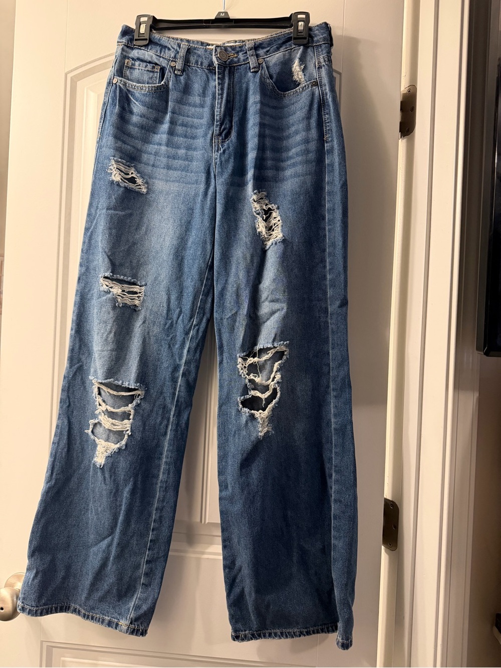 Ripped Wide-Leg Women's Jeans - Blue. Size 7
